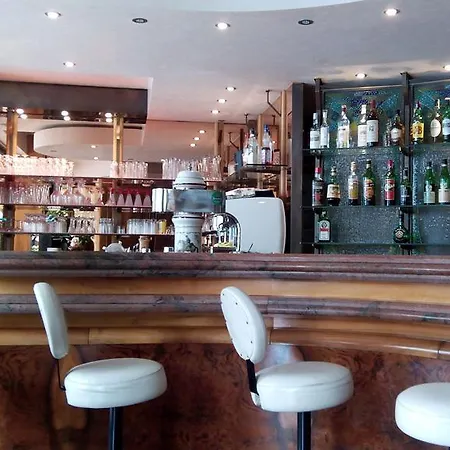 欧罗巴酒店 比比翁